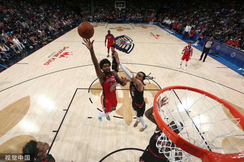 授予年轻人 授予年轻人