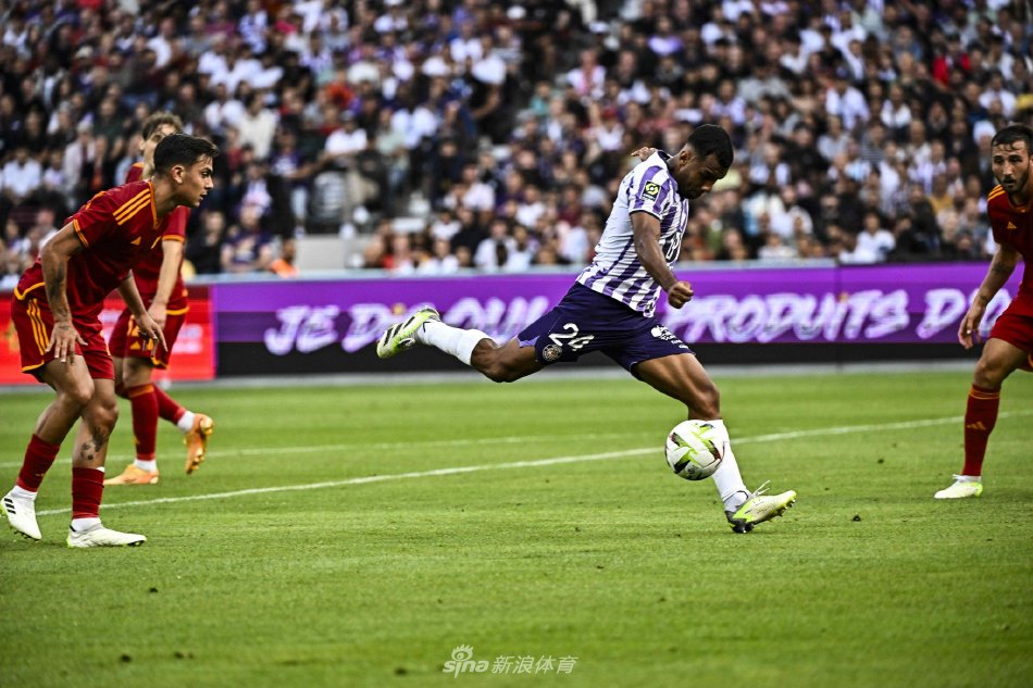 赛场上展示 赛场上展示