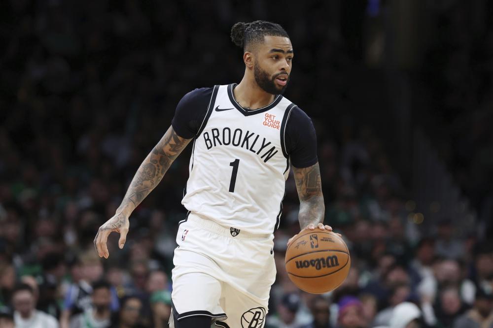 能在比赛初 能在比赛初