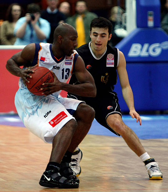 的视野和冲 的视野和冲